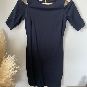 Vince camuto cold shoulder fitted dress